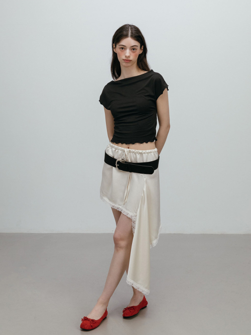 SOFT DRAPE T-SHIRT / BLACK