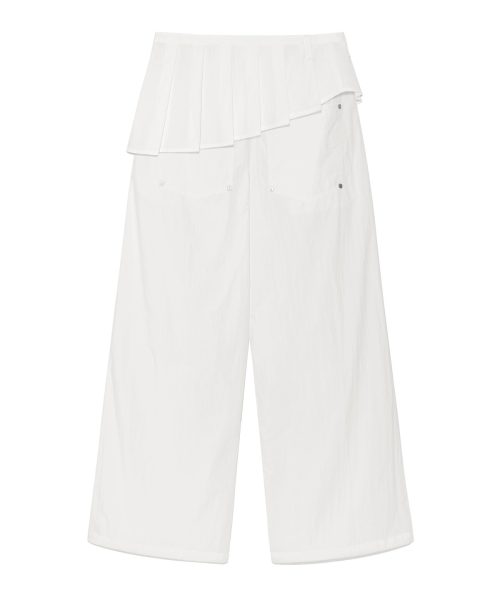[YOON SOAP X DEINET] SKIRT LAYERED PANTS IN WHITE