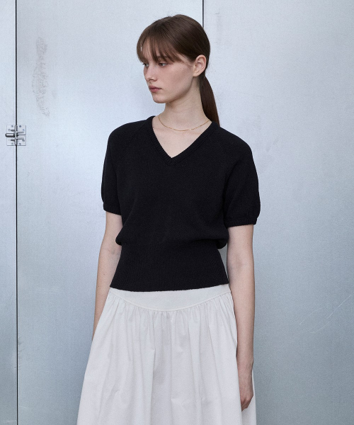 Italian Yarn Puff Sleeve V-Neck Knit [NAVY]