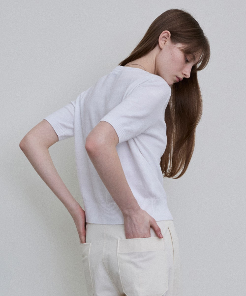 Italian Yarn Covered Button Knit Cardigan [WHITE]