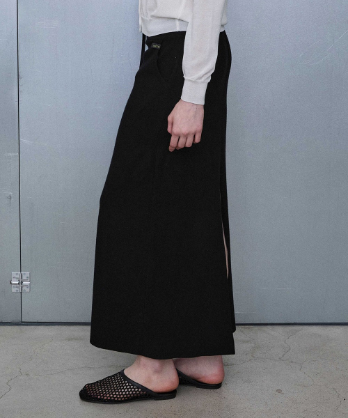 Drawstring Knit Long Skirt [BLACK]