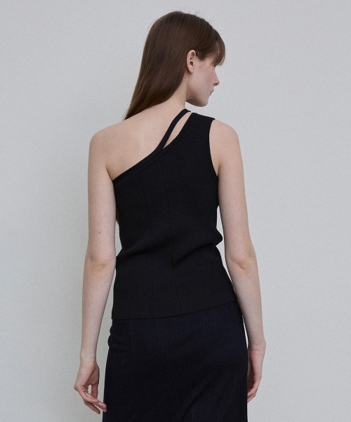 Ribbed One-Shoulder Top [BLACK]