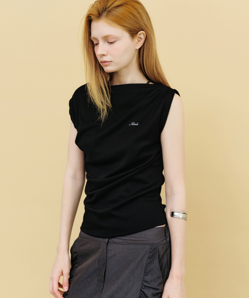 DRAPED SHIRRING SLEEVELESS TOP_BLACK