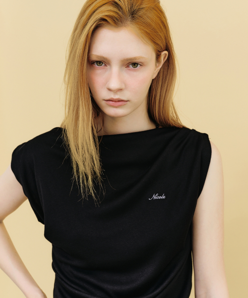 DRAPED SHIRRING SLEEVELESS TOP_BLACK