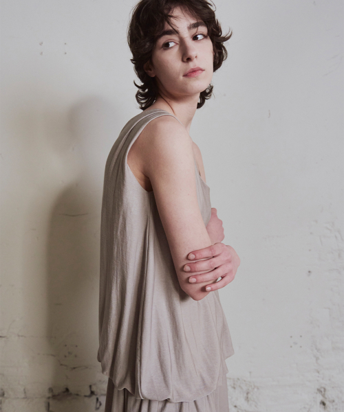 Balloon Asymmetric Top_2color