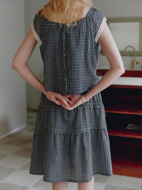 Front to Back Reversible Tiered Dress MU2635OP313M