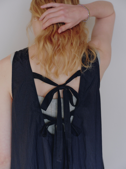 Sleeveless Back Ribbon Dress MU2634OP304M
