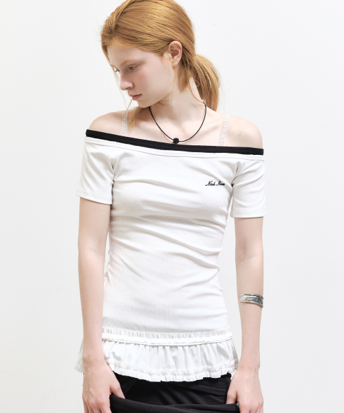 OFF-SHOULDER FRILL HALF TOP_WHITE