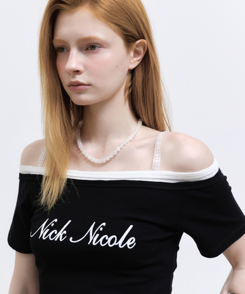 OFF-SHOULDER FRILL CROP TOP_BLACK