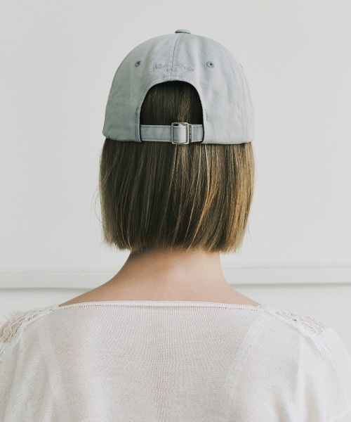 NICOLE LETTERING BALL CAP_GRAY