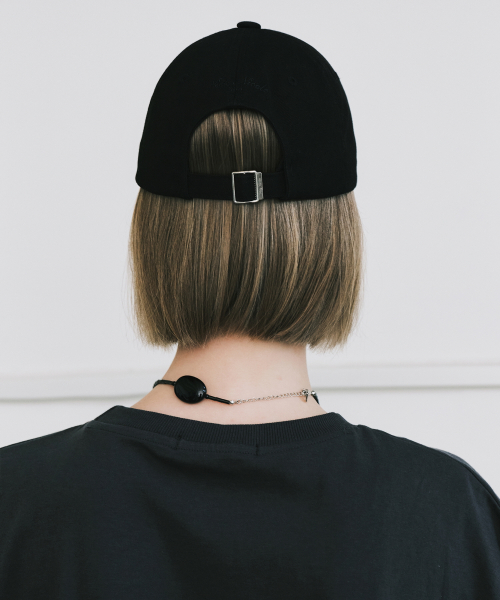 NICOLE LETTERING BALL CAP_DEEP BLACK