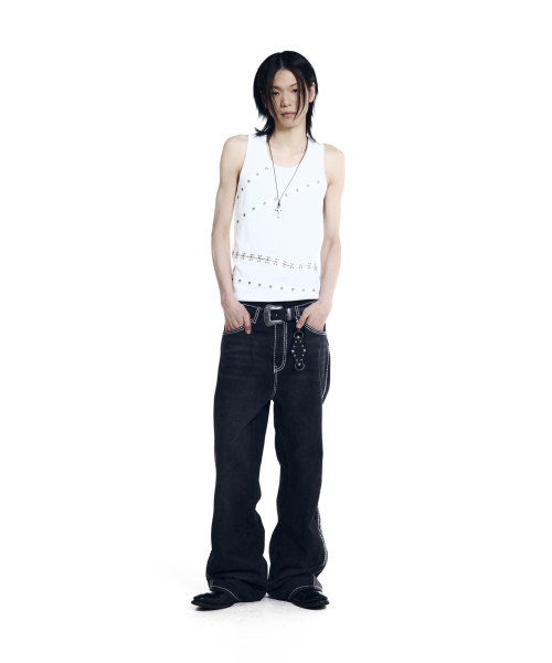 Metal Piercing Sleeveless (White)