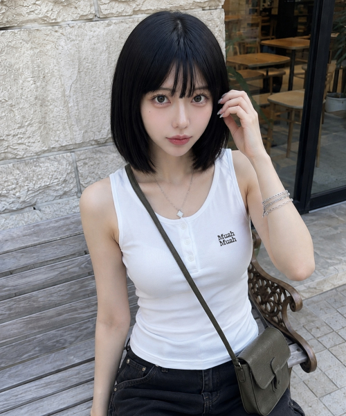 SLIM HENLEY NECK SLEEVELESS [WHITE]