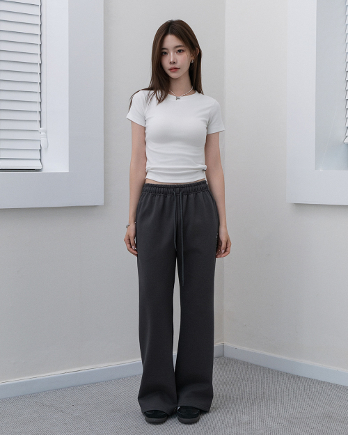 LOGO BOOTSCUT BANDING PANTS [CHARCOAL]