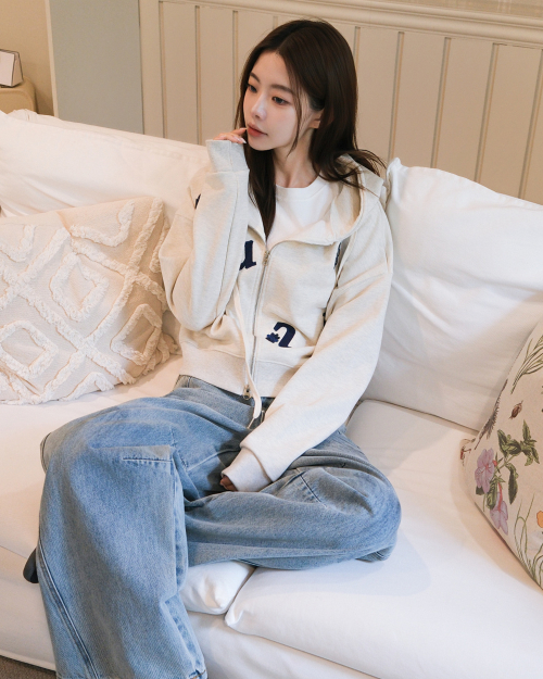 CHECK FLOWER PATCH CROP HOOD ZIPUP [OATMEAL]