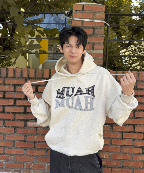DOT CHECK PATCH LOOSE FIT HOODIE [OATMEAL]