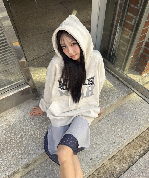 DOT CHECK PATCH LOOSE FIT HOODIE [OATMEAL]