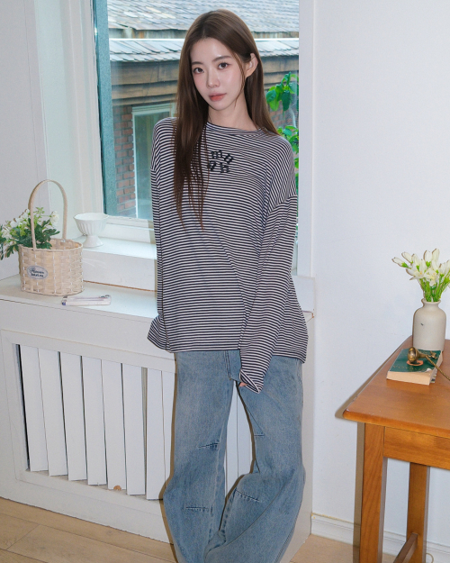 LOOSE FIT STRIPE T-SHIRT [BLACK]