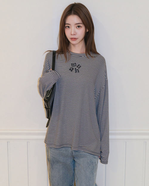 LOOSE FIT STRIPE T-SHIRT [BLACK]