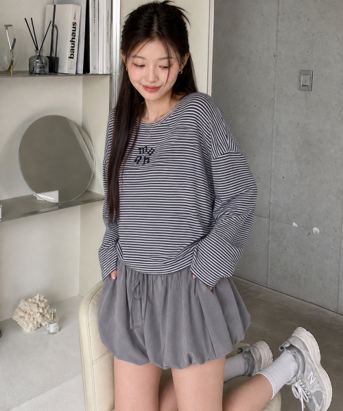LOOSE FIT STRIPE T-SHIRT [BLACK]