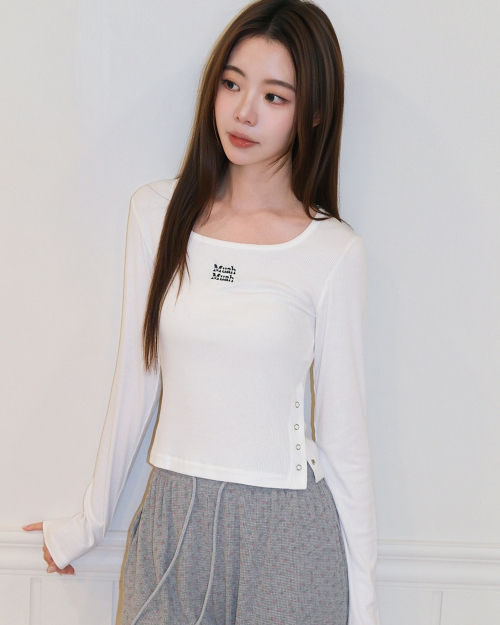 SLIT BUTTON ROUND LONG SLEEVE [WHITE]
