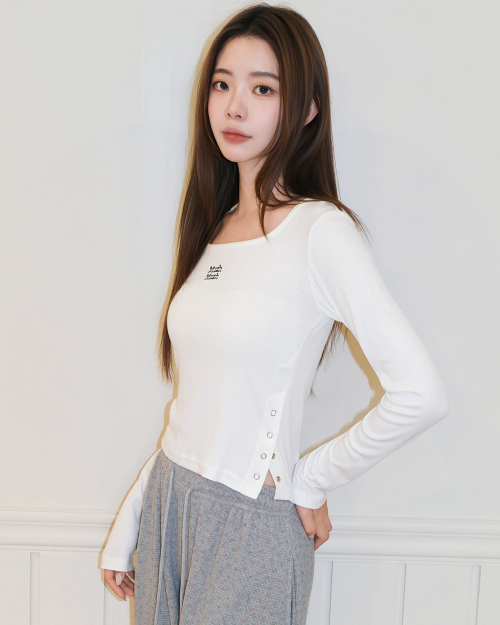 SLIT BUTTON ROUND LONG SLEEVE [WHITE]
