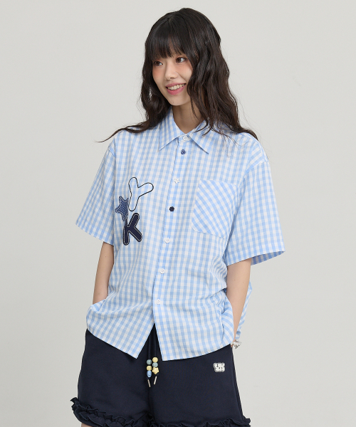 Check Applique Button Half Shirt SKYBLUE