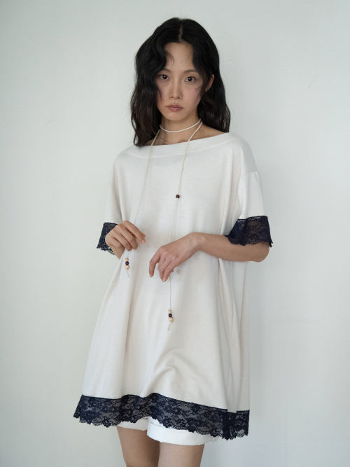 LACE LOOSE T (BEIGE)