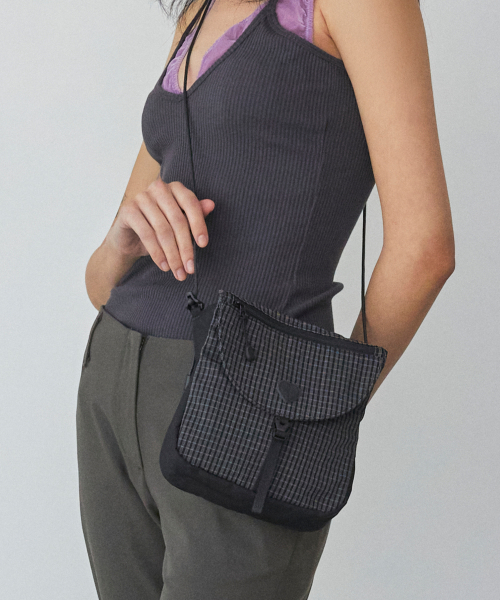 AIRY MINI BAG - BLACK