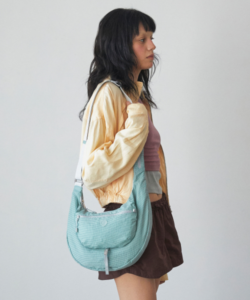 AIRY SLING BAG - MINT