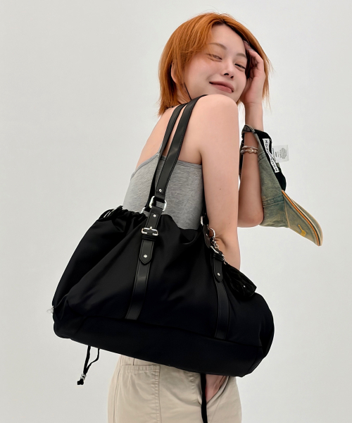 VEIL BAG - BLACK
