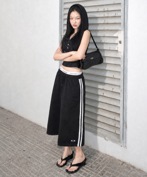 롱 버뮤다 라인 트레이닝 쇼츠[블랙]