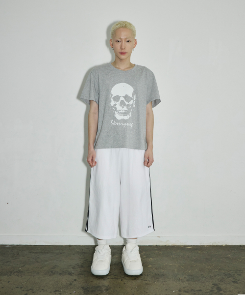 롱 버뮤다 라인 트레이닝 쇼츠[화이트]