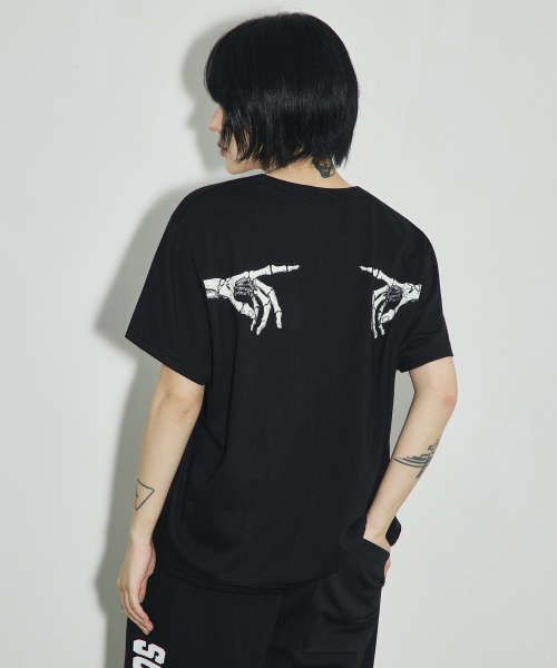 ET BONE FINGER 크롭 티셔츠[블랙]