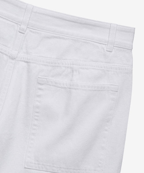 [COUTURE]9ozTwo tuck white denim half pants