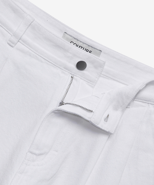 [COUTURE]9ozTwo tuck white denim half pants