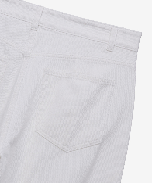 [COUTURE]9ozwide one-tuck white denim pants