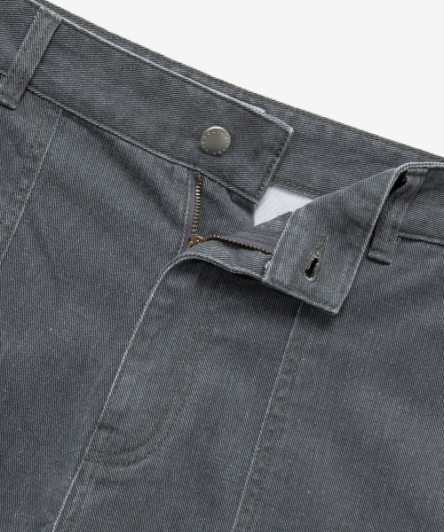 Puttig gray denim pants
