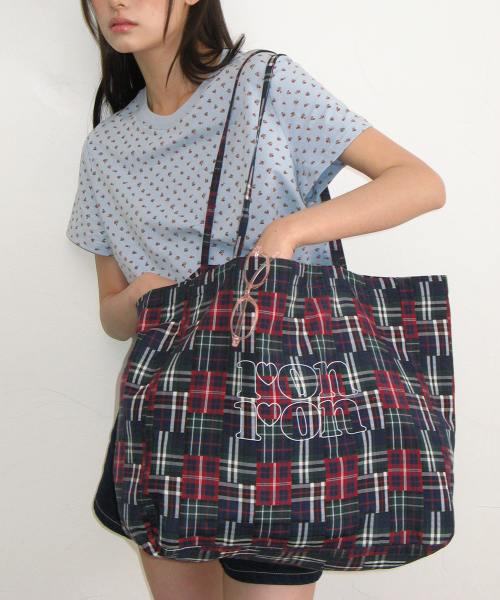 PATTERN LOGO SHOPPER RED CHECK