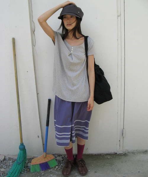 LACE TRIM NYLON BERMUDA PANTS PURPLE