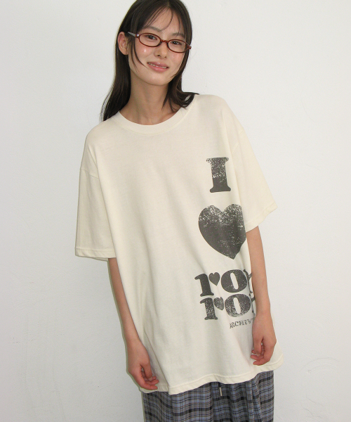 PIGMENT I LUV RON OVER FIT T SHIRT CREAM