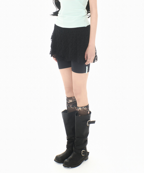 LACE LAYER WRAP SKORT BLACK