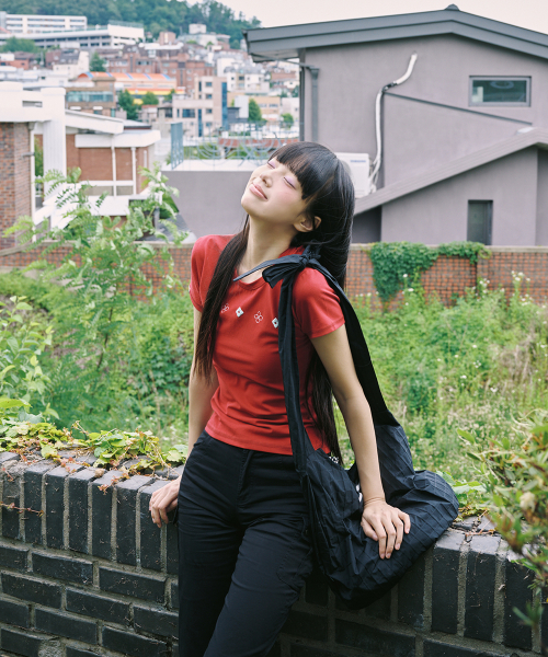 IKEBANA T REDRED