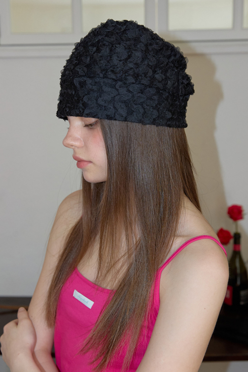 Flower Lace Pleated Beanie Hat (2color)_Black