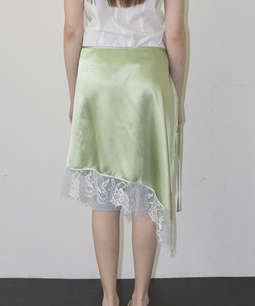 Satin Diagonal Layered Skirt (2color)_Olive