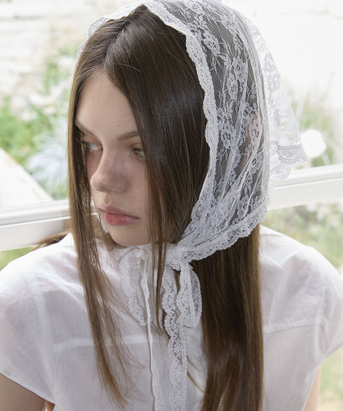 All Lace Triangle String Scarf 2color