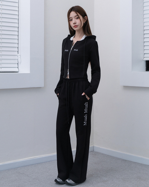 LOGO ROUND CROP HOOD ZIPUP [BLACK]