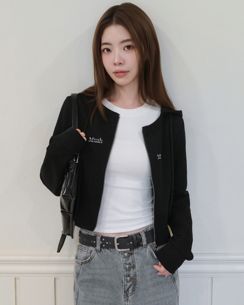 LOGO ROUND CROP HOOD ZIPUP [BLACK]