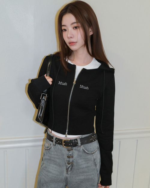 LOGO ROUND CROP HOOD ZIPUP [BLACK]
