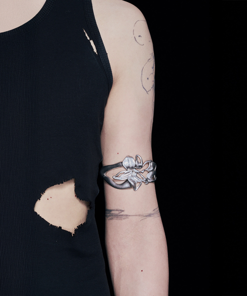 Bloom Form Bangle